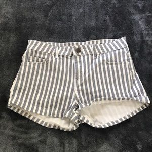 Blue and white striped H&M shorts